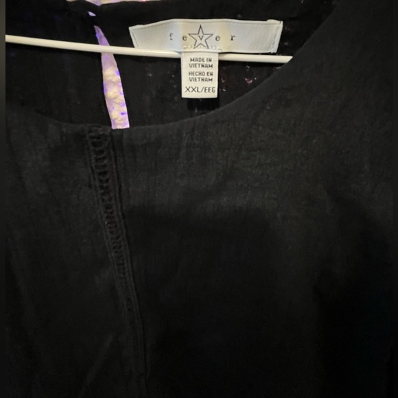 FEVER Woman’s Plus Size Black Sleeveless Top, Handkerchief Hem, Linen; Size XXL - Picture 6 of 10